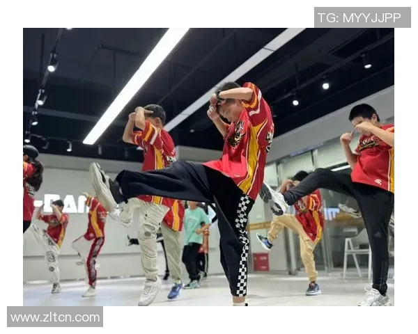 深圳街舞队的力量与激情：聚焦街舞文化的传承与创新